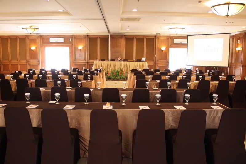 The Majesty Hotel Bandung Esterno foto