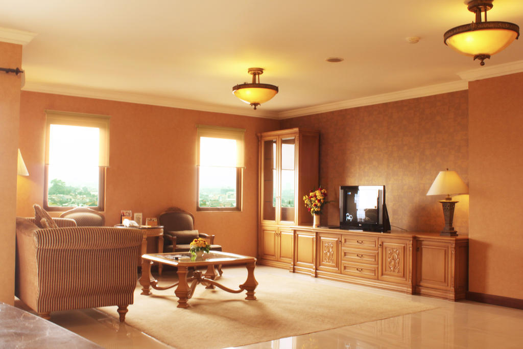 The Majesty Hotel Bandung Esterno foto