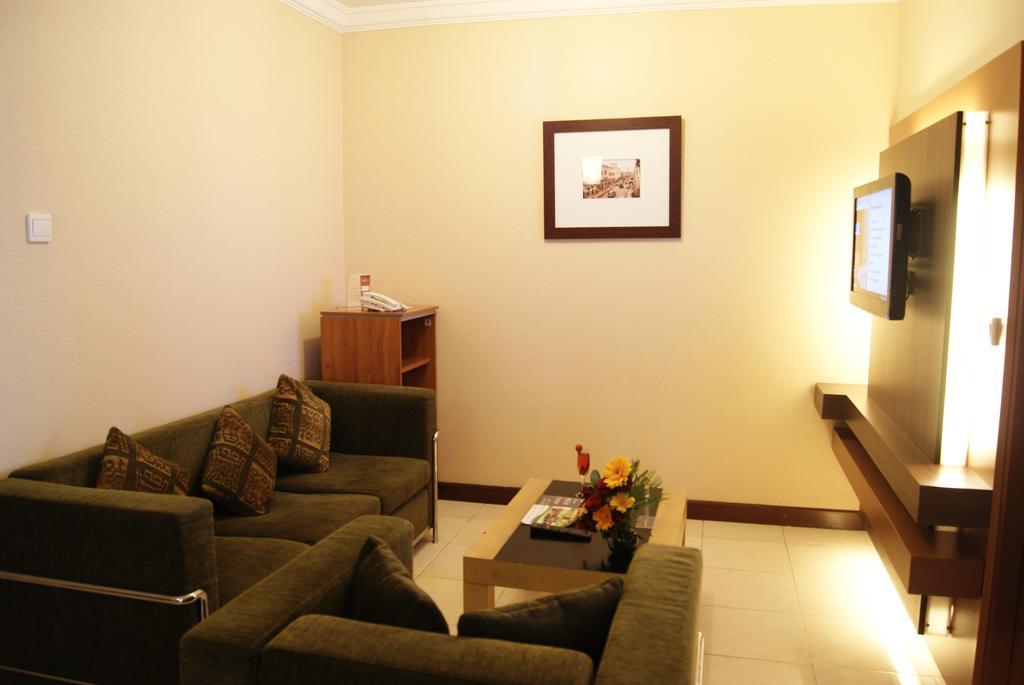 The Majesty Hotel Bandung Esterno foto