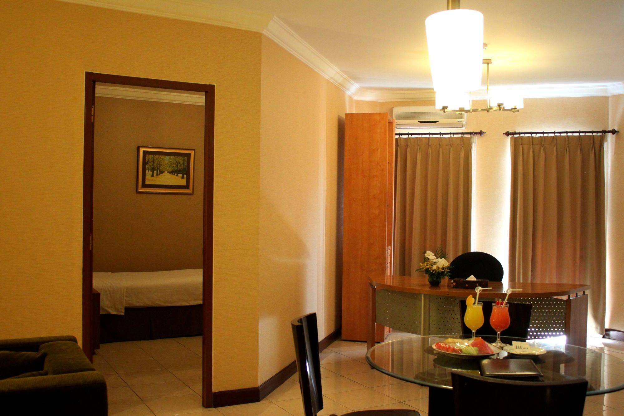 The Majesty Hotel Bandung Esterno foto
